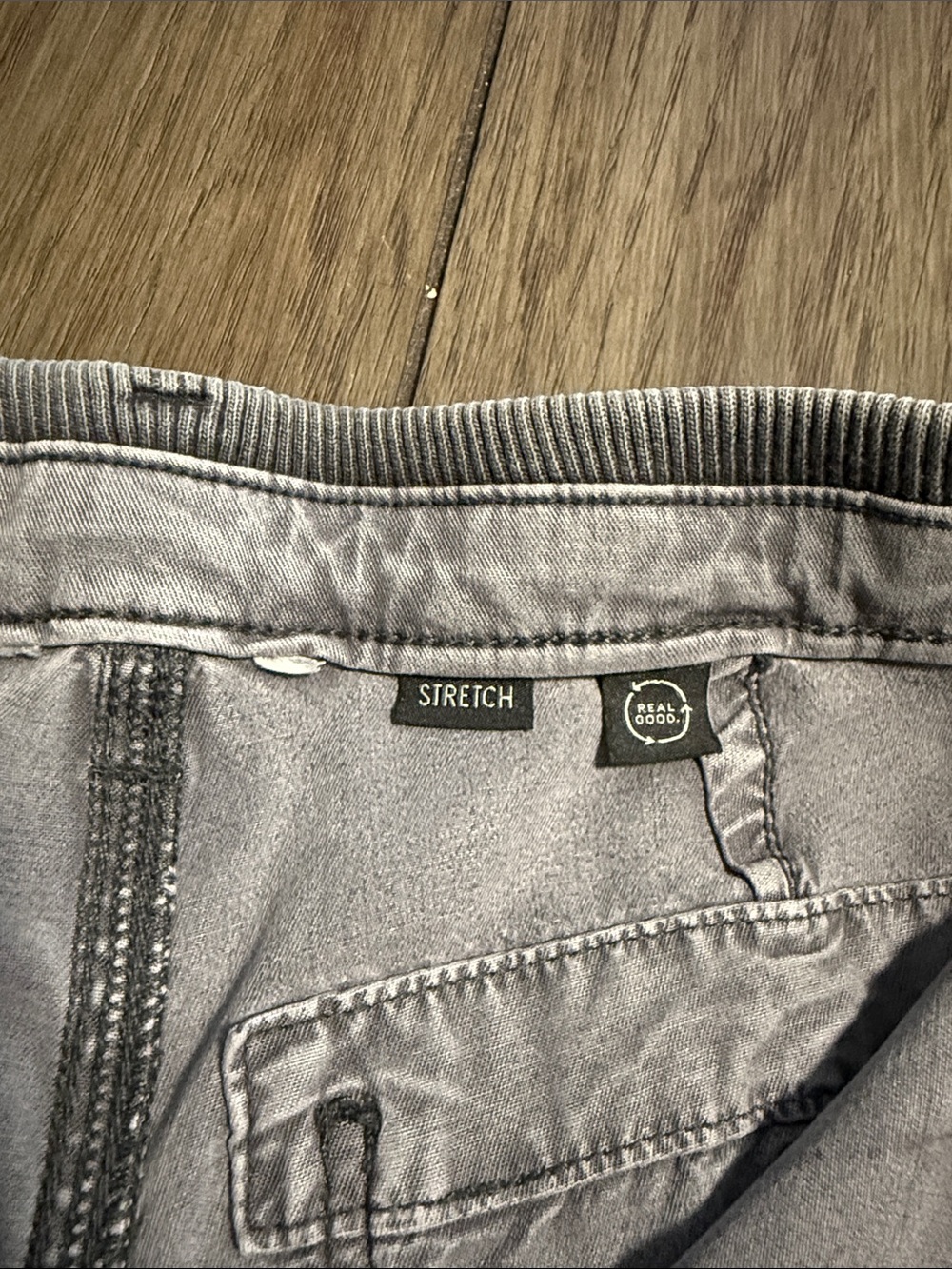 American Eagle Baggy Cargo Pants Gray Stretch Utility Size 28 Regular - Picture 8 of 12